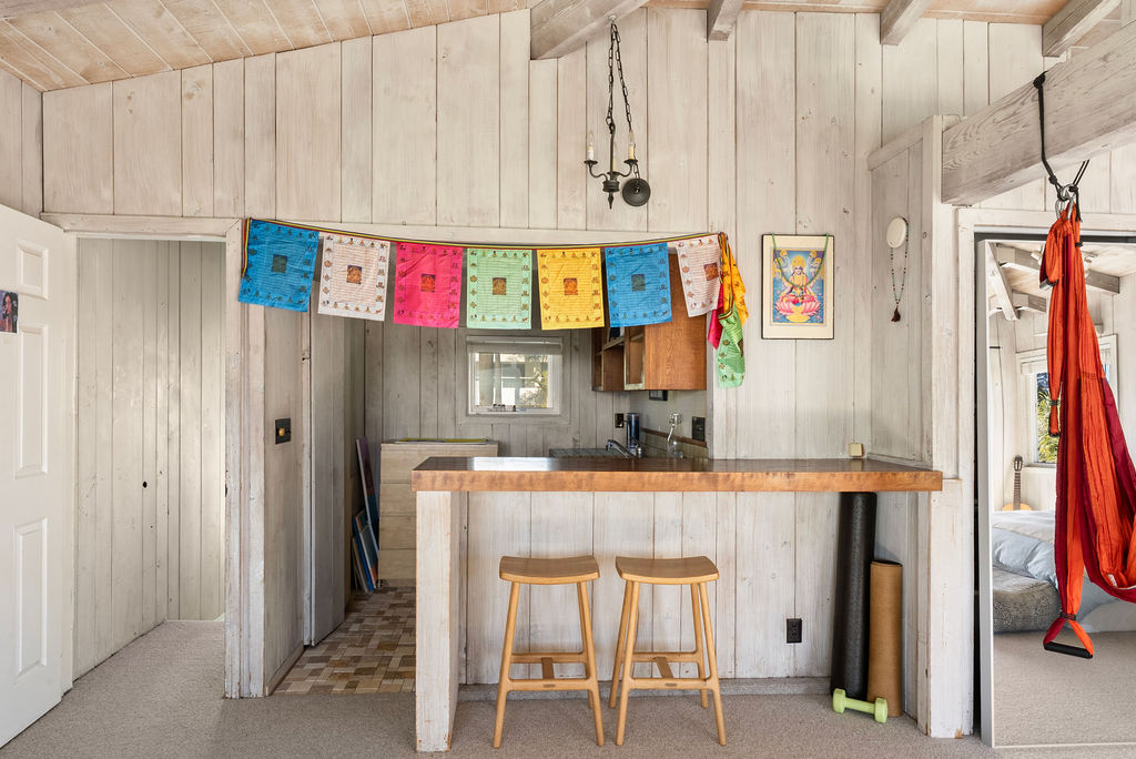 128CrescentBayDrive6