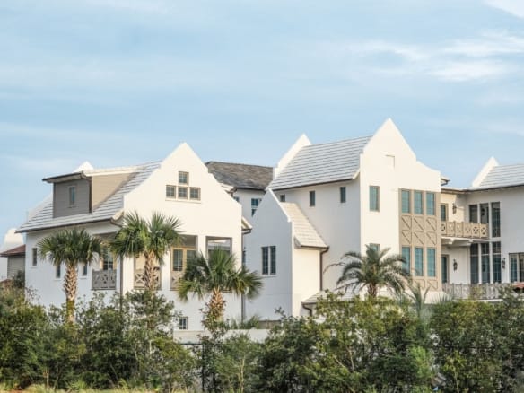 Top of the World Laguna Beach Home Tours: Questions to Ask the Best Realtor in Laguna Beach This August